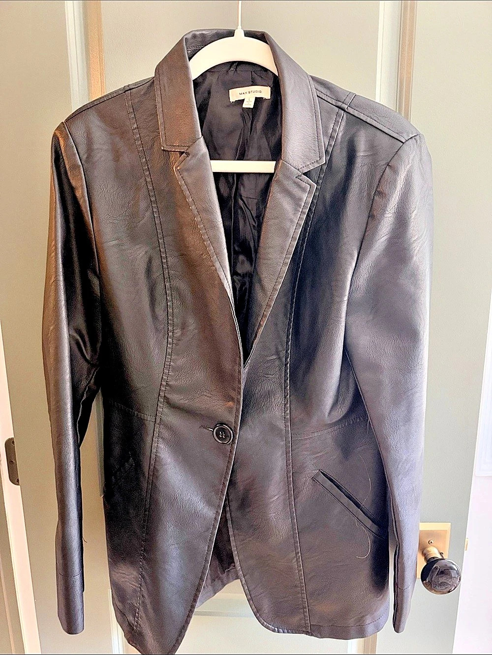 Max Studio Women's Black Leather Blazer Jacket Like New